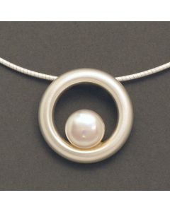 Flat Pearl Silver Pendant