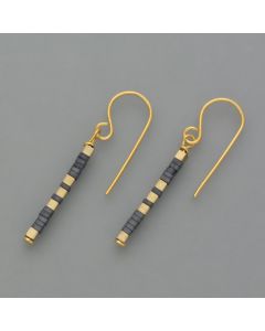 Delicate earrings hematite, gold plated